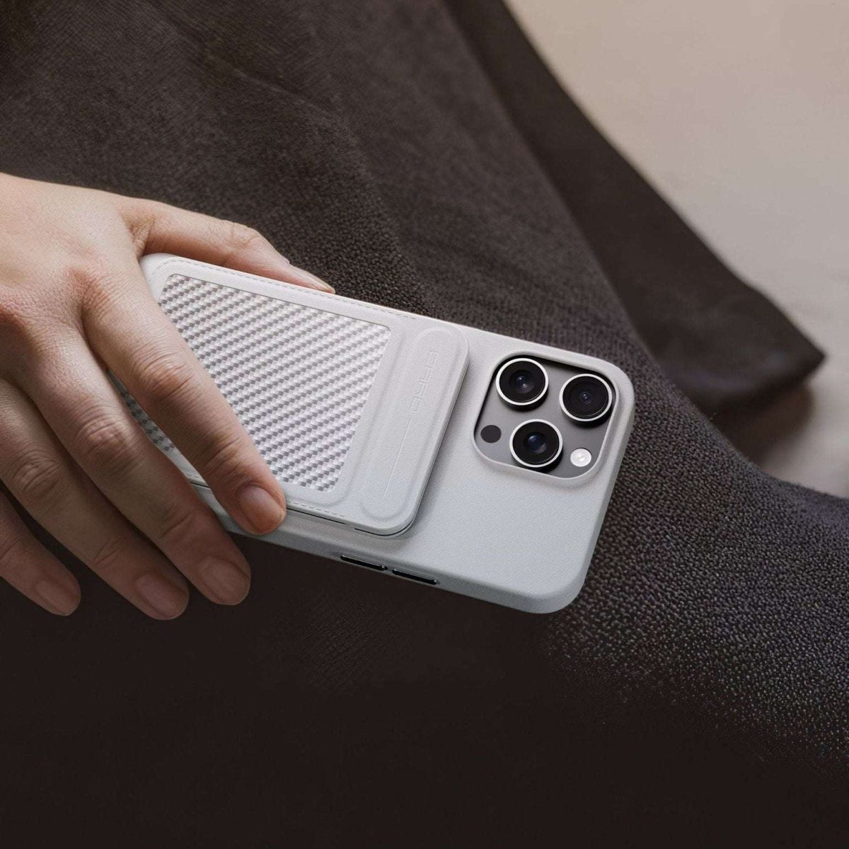 CarbonShield MagSafe Wallet& Holder